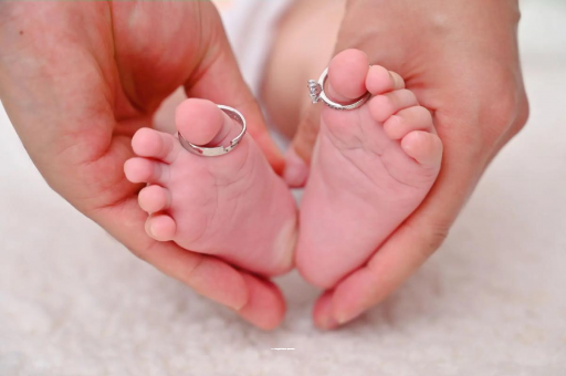 供卵助孕联系方式孕妇宫缩是什么意思